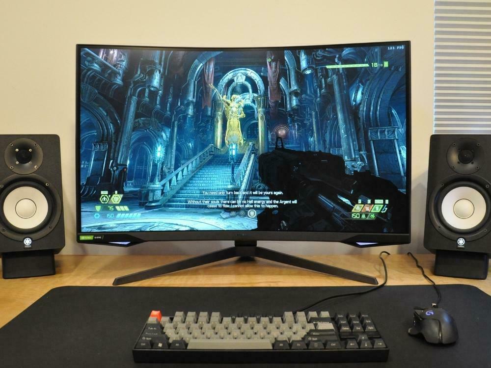 Samsung Odyssey G7 LC32G75T
