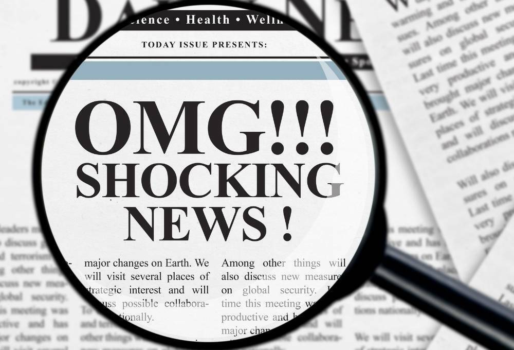 judul artikel 