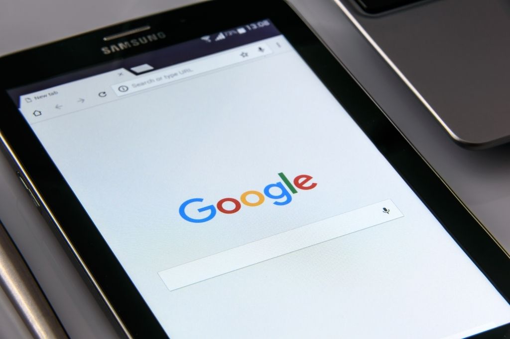 google bisnisku ditangguhkan